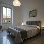 Appartement Manzoni 22 - Mytouristhome La Spezia