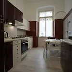 Manzoni 22 - Mytouristhome