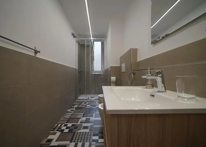 Manzoni 22 - Mytouristhome La Spezia