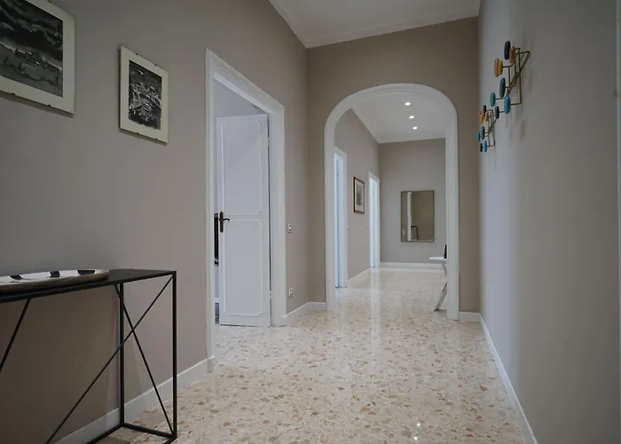 Manzoni 22 - Mytouristhome Apartment La Spezia