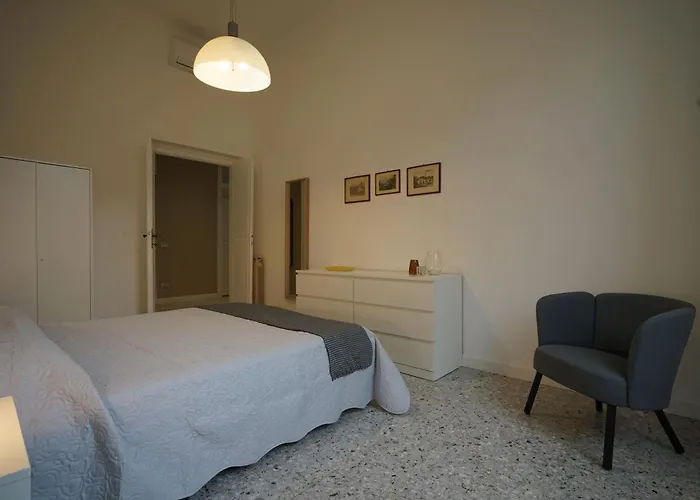 Manzoni 22 - Mytouristhome La Spezia